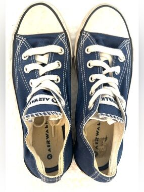 Navy Blue Airwalk Canvas Sneakers •Women’s 7.5 Men’s 6